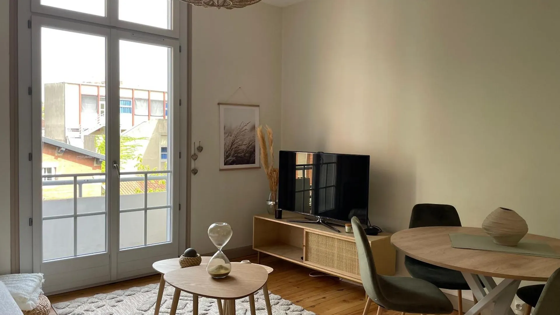 Apartment Coeur De Toulouse, Appartement Paisible Et Charmant