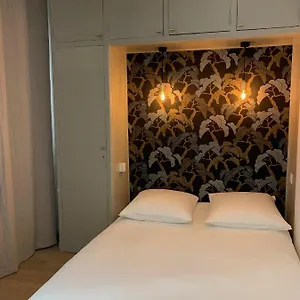 Irresistible Chartreuse Apartment